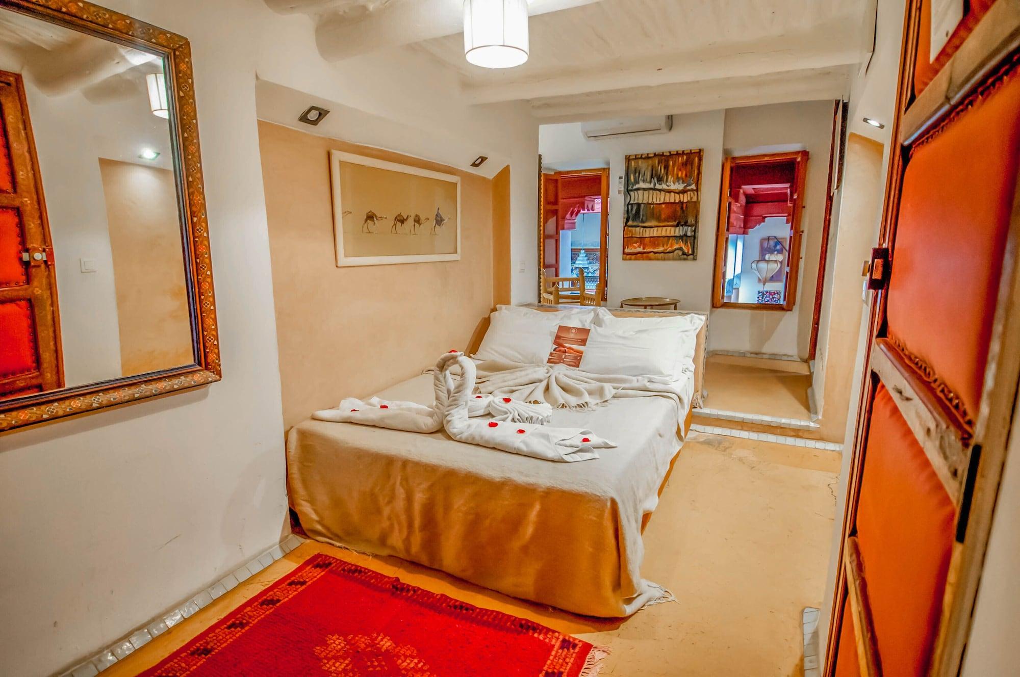 Riad Chorfa Marrakesh Bagian luar foto